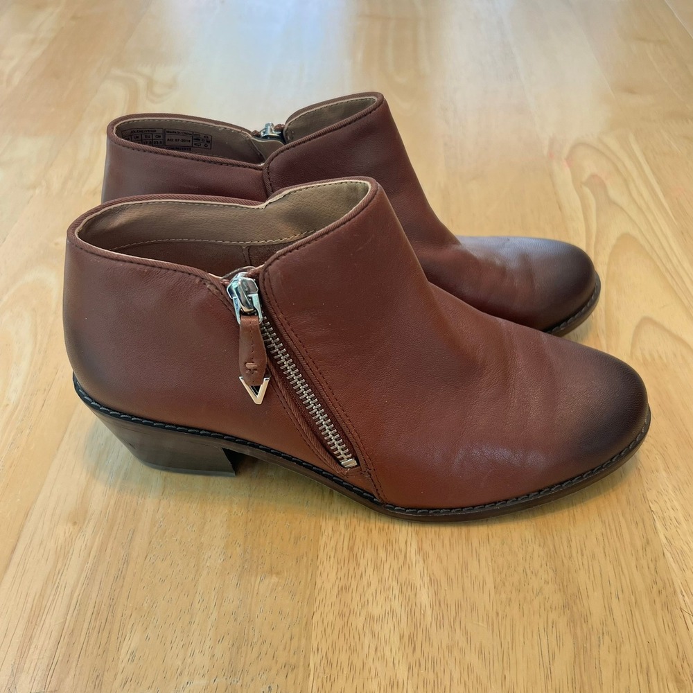Vionic Jolene Mocha Burnished Leather Ankle Booties Side Zip Block Heel W6.5 - Picture 2 of 10
